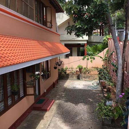 كوفالام Indira Guesthouse المظهر الخارجي الصورة