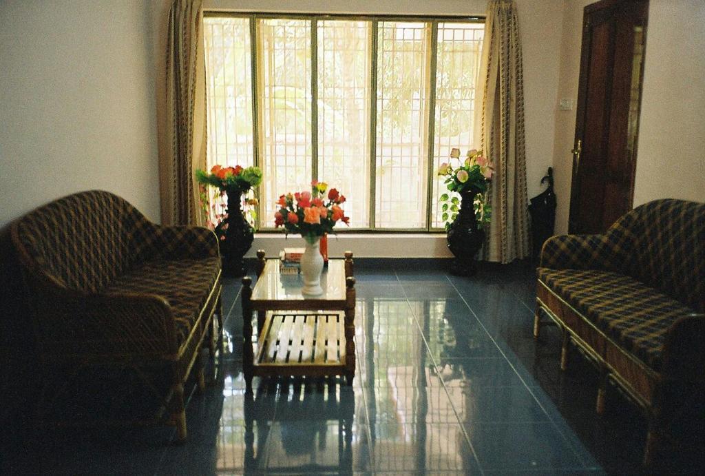 كوفالام Indira Guesthouse المظهر الخارجي الصورة